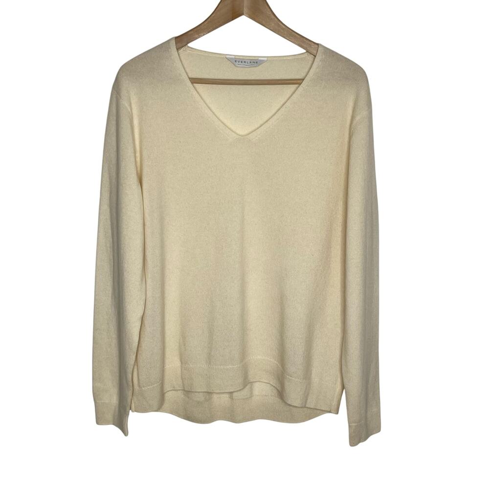 Everlane Cream V-Neck Sweater